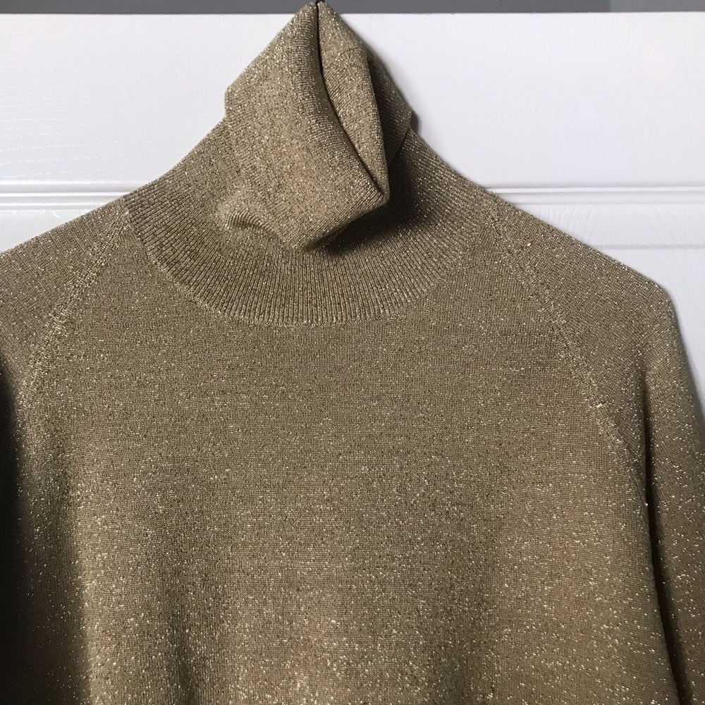 DKNY gold silk and nylon fitted turtleneck with metallic threads- size L